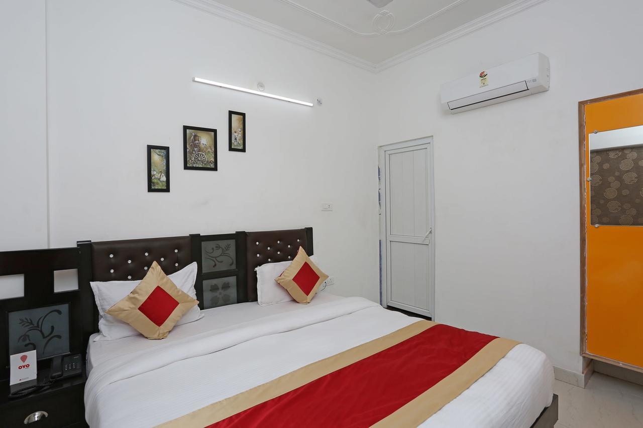 Oyo 11306 Ss Hotel Gorakhpur Extérieur photo